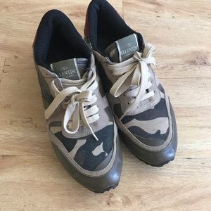 Authentic Valentino Garavani sneakers